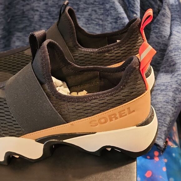 Sorel Men's Black and Tan Slip-On Sneakers - Picture 3 of 8